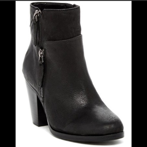 Vince Camuto Hinnegan Black Leather Ankle Boot 7.5 - Picture 1 of 8